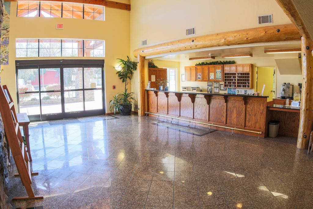 Murphys Suites エクステリア 写真