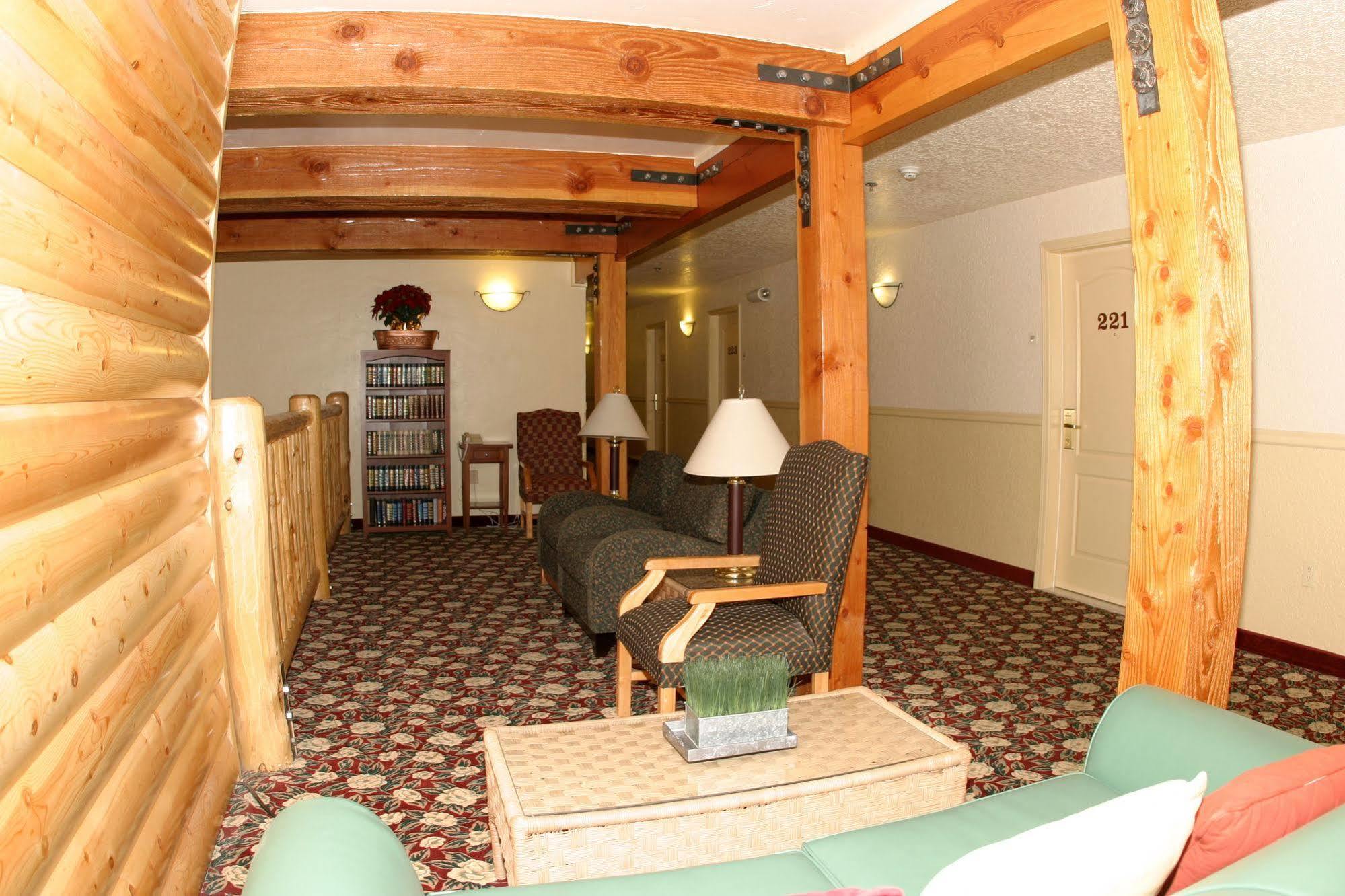 Murphys Suites エクステリア 写真