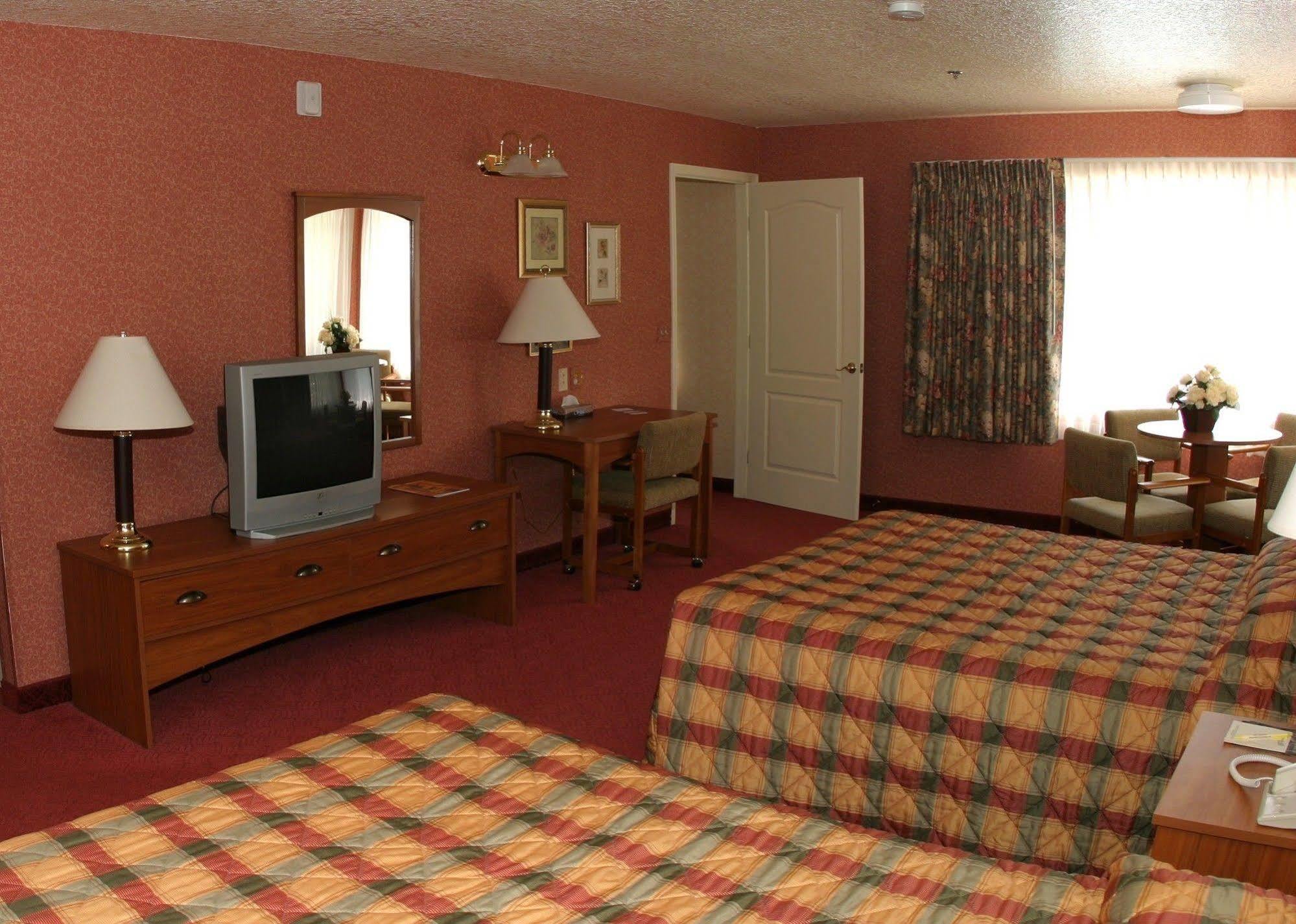 Murphys Suites エクステリア 写真